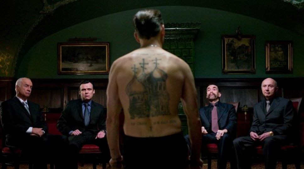 Eastern Promises (2007) sees a naïve London midwife entangled with a Russian mafia chauffer after discovering the child of a dead sex slave.