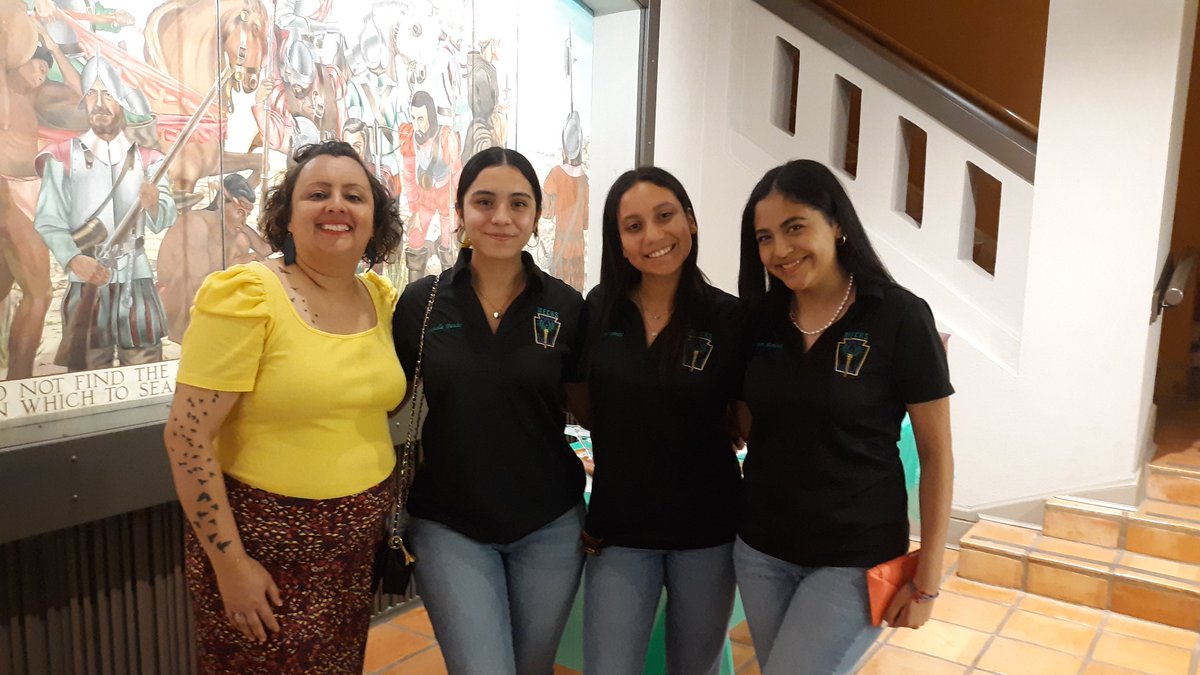 mechsscientist's tweet photo. Awesome job tonight ladies presenting your restoration work. @missionechs #TeamSISD #PhoenixFamily #PhoenixGoTheDistance #WomenInSTEM https://t.co/qISo69OmyX