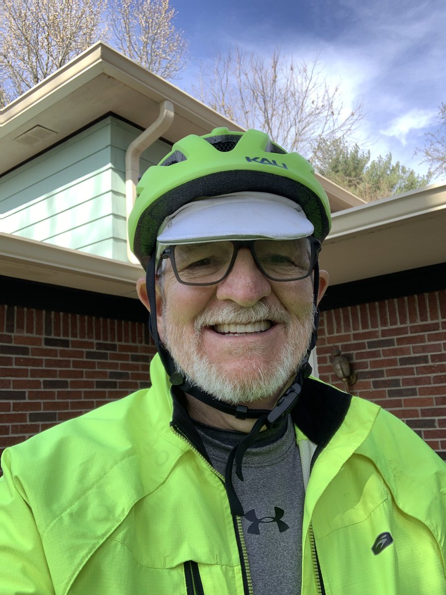 jrsmith1154's tweet photo. Beautiful sunny afternoon so I got out and rode on the Ronald Reagan Parkway trail and the B&amp;O RailTrail. Thankful for the health and strength to ride. Keep pedaling. Keep safe. #cycling #cyclinglife #cyclinggrandpa #plexus #plexusslim #thankful   #keeppedaling #keepsafe https://t.co/RlZ5YxjnRg