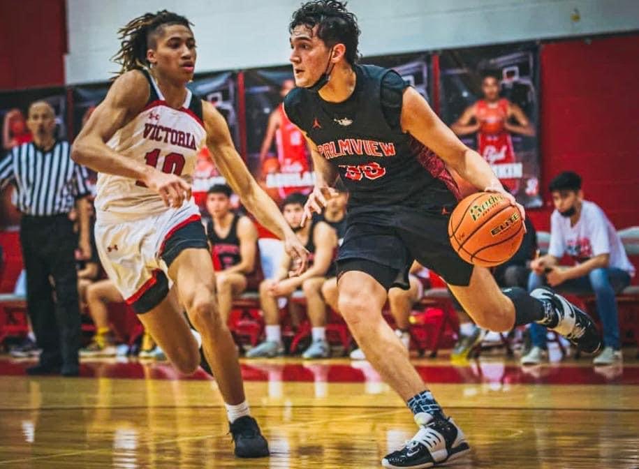 Congratulations to Homero Castilla on earning 2nd team All valley !!🏀