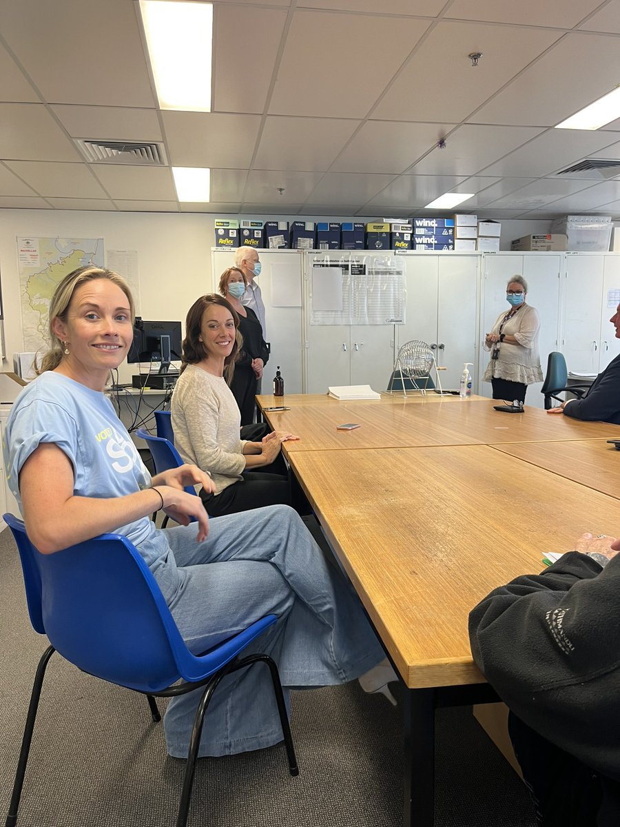 SophieScamps's tweet image. Democracy in action at the @AusElectoralCom ballot draw. #auspol #Election2022 #MackellarVotes