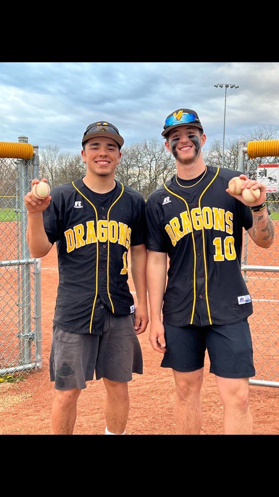 sportsinkansas's tweet photo. Valley Falls Dragons now 8-2 after putting up 54 runs in tonightโs doubleheader.
Avery Gatzemeyer went 7-8, 2HR, 2 2B, 11 RBI, 7 runs
Dylan Cervantez went 4-5, 2 3B, 2B, 4 RBI, 8 RS
3 IP, 7K, 0H, 39 pitches, perfect game
#sportsinkansas https://t.co/FsxBU9Qle4