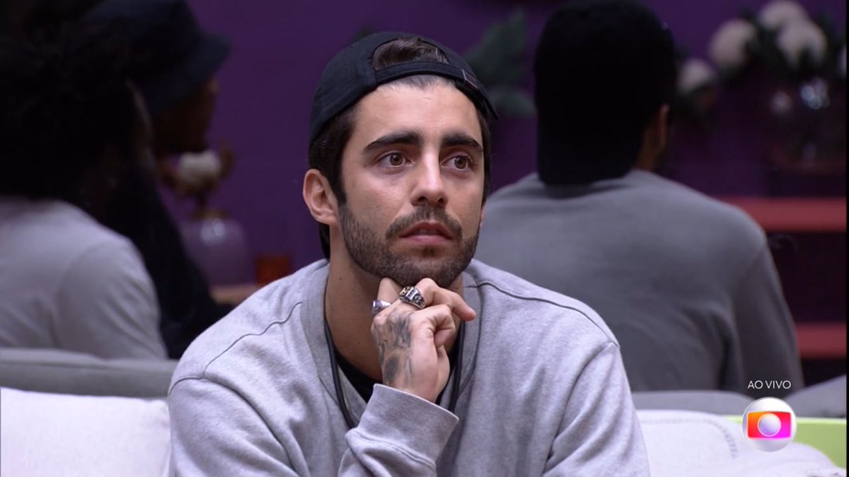choquei's tweet photo. 🚨AGORA: Com 55,95% dos votos, Pedro Scooby é décimo sétimo eliminado do #BBB22 https://t.co/bUGTlYdKLO