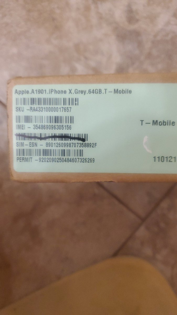 usavedme71's tweet photo. @Assurant sent me a replacement phone that t-mobile cannot activate and they will not assist they keep giving me the run around for a mistake they did https://t.co/krYKnpWbBQ https://t.co/2rfFU3joh8
