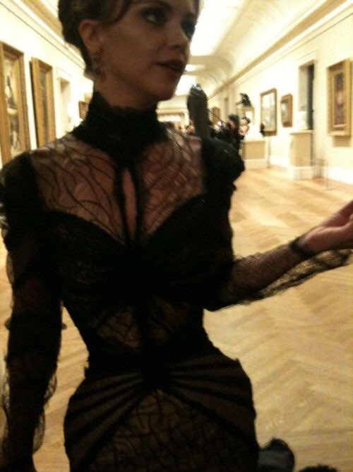 Nyusha yalangoch onlayn video