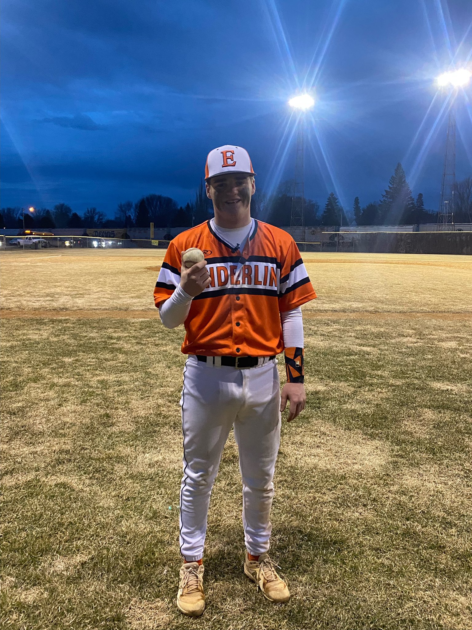 Enderlin Eagles Baseball (EaglesEnderlin) / Twitter