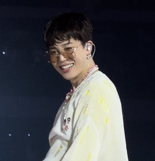 dailyjimn's tweet photo. my favourite smile 💘 https://t.co/0vOjslz1gK