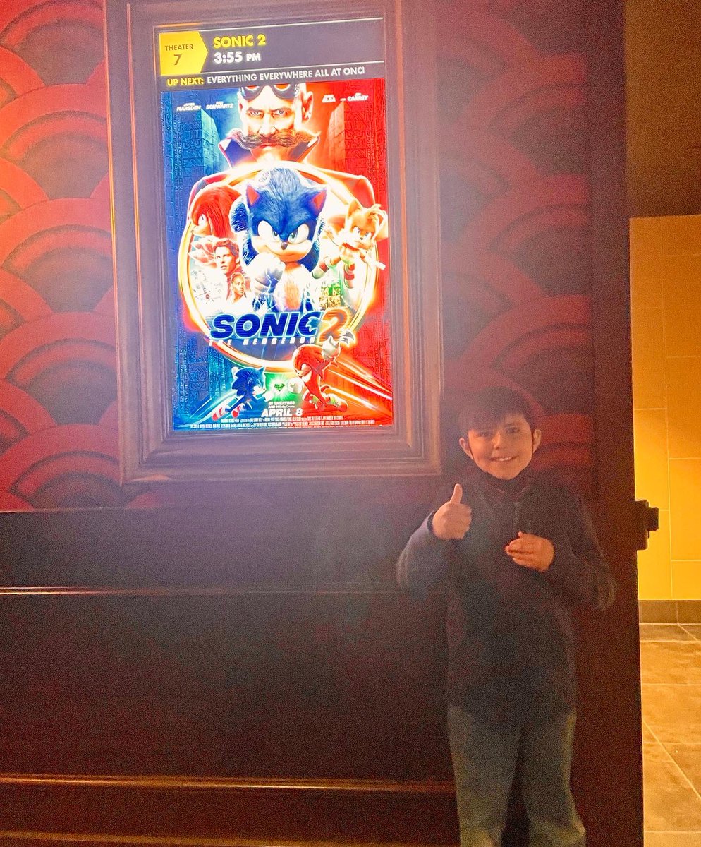 luisllanas's tweet photo. Oops I did it again! I made my son another pair of Sonic The Hedgehog Puma shoes! He’s the luckiest kid all over again! Glad I still have the skills😃follow me on Instagram @manduc303 as I’m never in here👍🏼 #sonicthehedgehog #sonicmovie2 #sega #sonicmovie #customshoes #parenthood https://t.co/sLYQPKEDNs