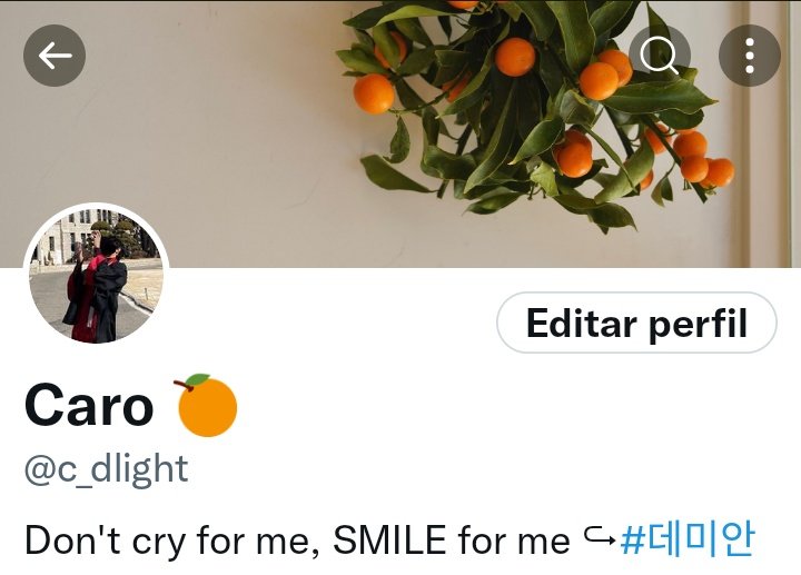 c_dlight's tweet photo. ¿cómo se ve mejor? ¿normal o de cabeza? jsjsjs https://t.co/AtAnntg85m