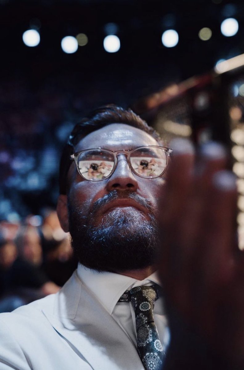 Conor McGregor tweet media