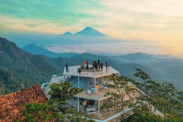 olahdatajasa's tweet photo. Wisata negeri di atas awan di Jawa Tengah bisa dinikmati di puncak Bukit Menoreh, Kecamatan Salaman, Kabupaten Magelang, Jawa Tengah. Salah satu puncak terbaik untuk menikmati pemandangan menakjubkan itu adalah di Tumpeng

https://t.co/SJfpaO333I
#wa087739383777 jasa skripsi https://t.co/2McXhoxMZT