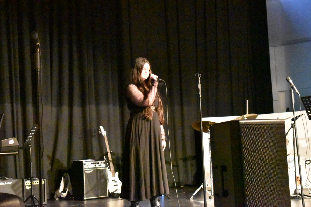 MSJBolton's tweet photo. After nearly three years, our live #MSJam concert returned last night, and what a night it was! It was an absolutely amazing evening and the students' performances were truly astounding! #WellDone #Inspirational #MusicalEvent https://t.co/2h240b1mhF