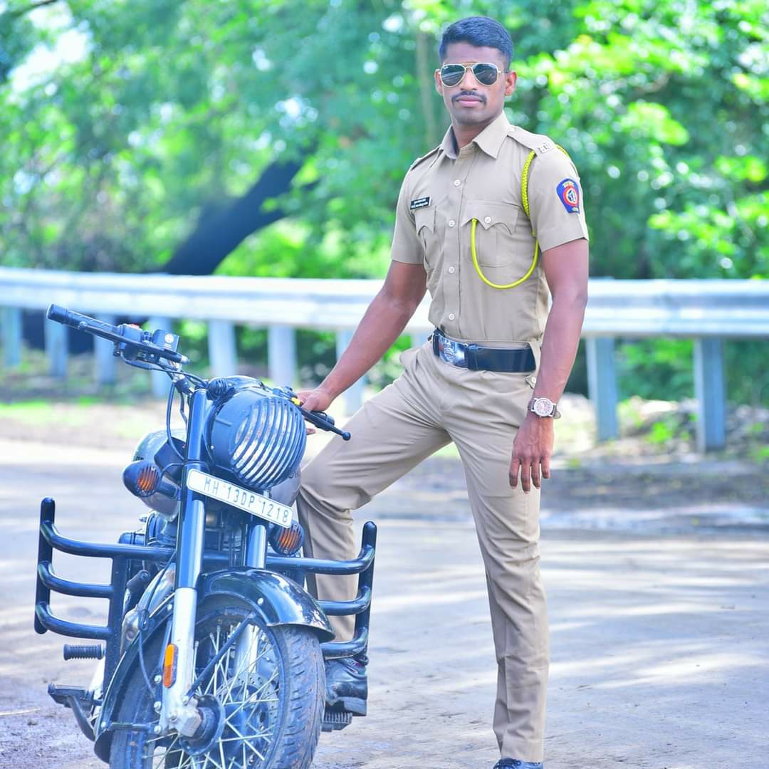 SurajCops's tweet photo. Suryaputra career academy ॲप डाउनलोड करा पोलीस भरती क्लासेस ऑनलाईन https://t.co/b2LZvkvzxz