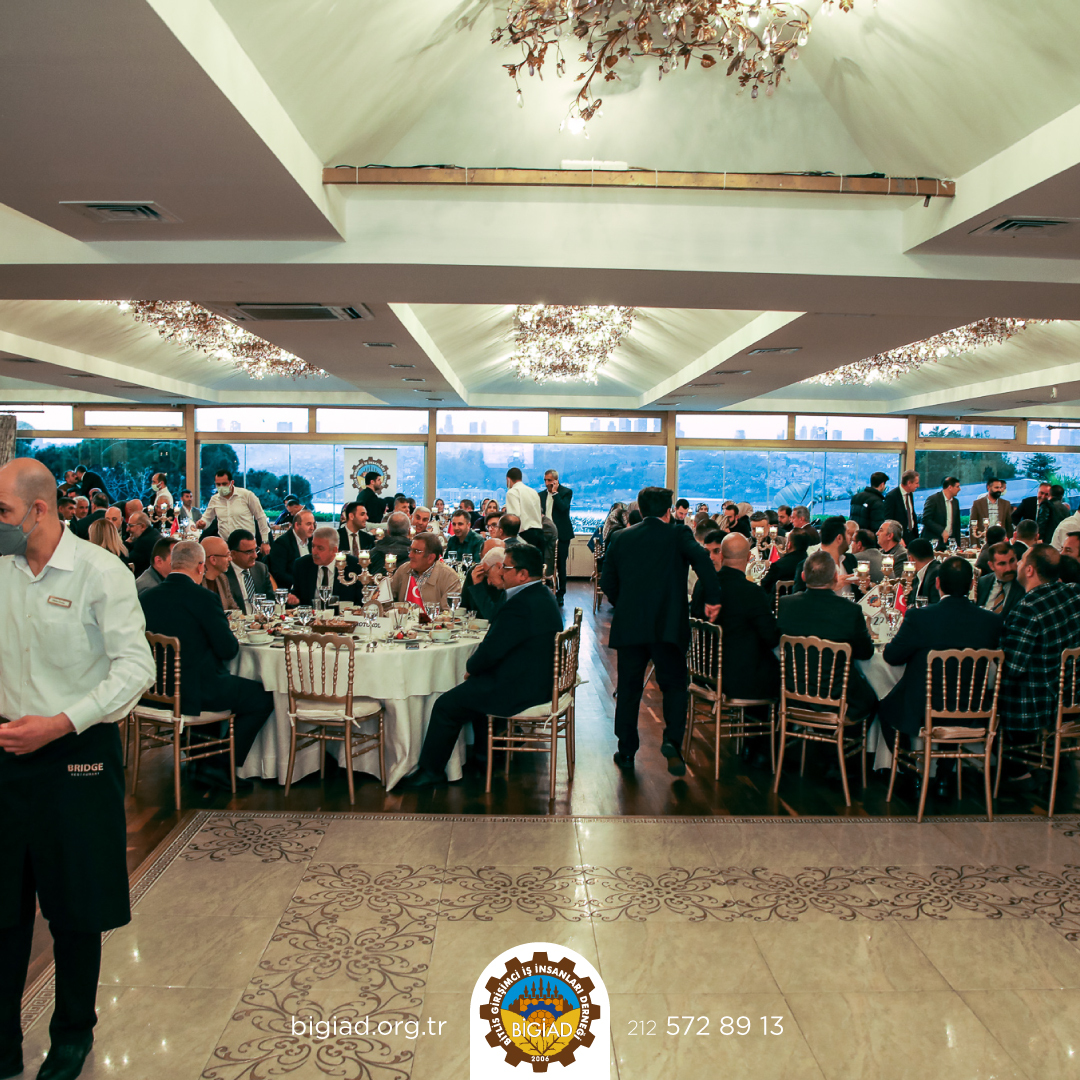 Bigiad's tweet photo. BİGİAD Ailesi olarak geleneksel iftar programımızı yüksek katılım ile gerçekleştirdik.
BİGİAD olarak katılım sağlayan üyelerimize ve STK'ların değerli Başkan ve yönetimlerine teşekkürlerimizi sunar, ilerleyen yıllarda da geleneksel iftar programlarında hep beraber olmayı dileriz. https://t.co/AGKJMhh95M