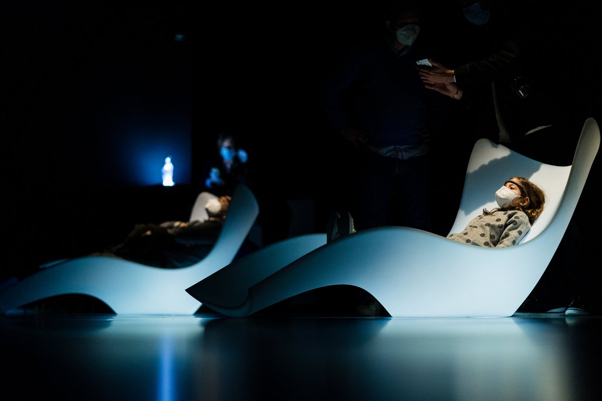 hier c'était le vernissage de "Value of Values" de Maurice Benayoun au centre d'art Etopia.
n'oubliez pas, vous avez jusqu'au 21 mai pour expérimenter l'installation !

<a href="/etopia_/">Etopia: Emprendimiento, Innovación y Tecnología</a> 
<a href="/mbenayoun/">Maurice Benayoun</a> 
©Julian Fallas Arbizu

#digitalart #art #technology #arte #spain #espana #experience