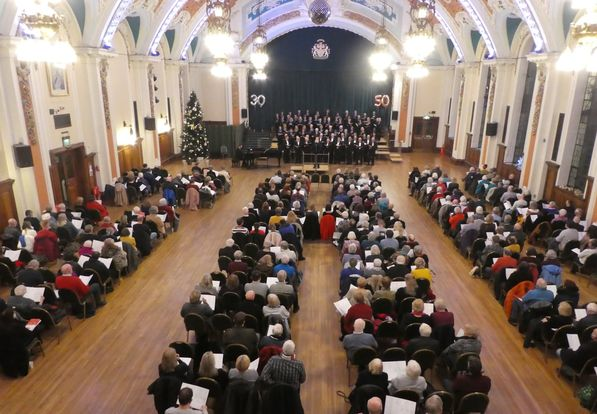 St Ann's Hospice choir Christmas  2021 -
celebrating 30th anniversary of raising funds for <a href="/StAnnsHospice/">Moya Cole Hospice</a> 
#singing #Stockportchoirs #fundraising #hospice