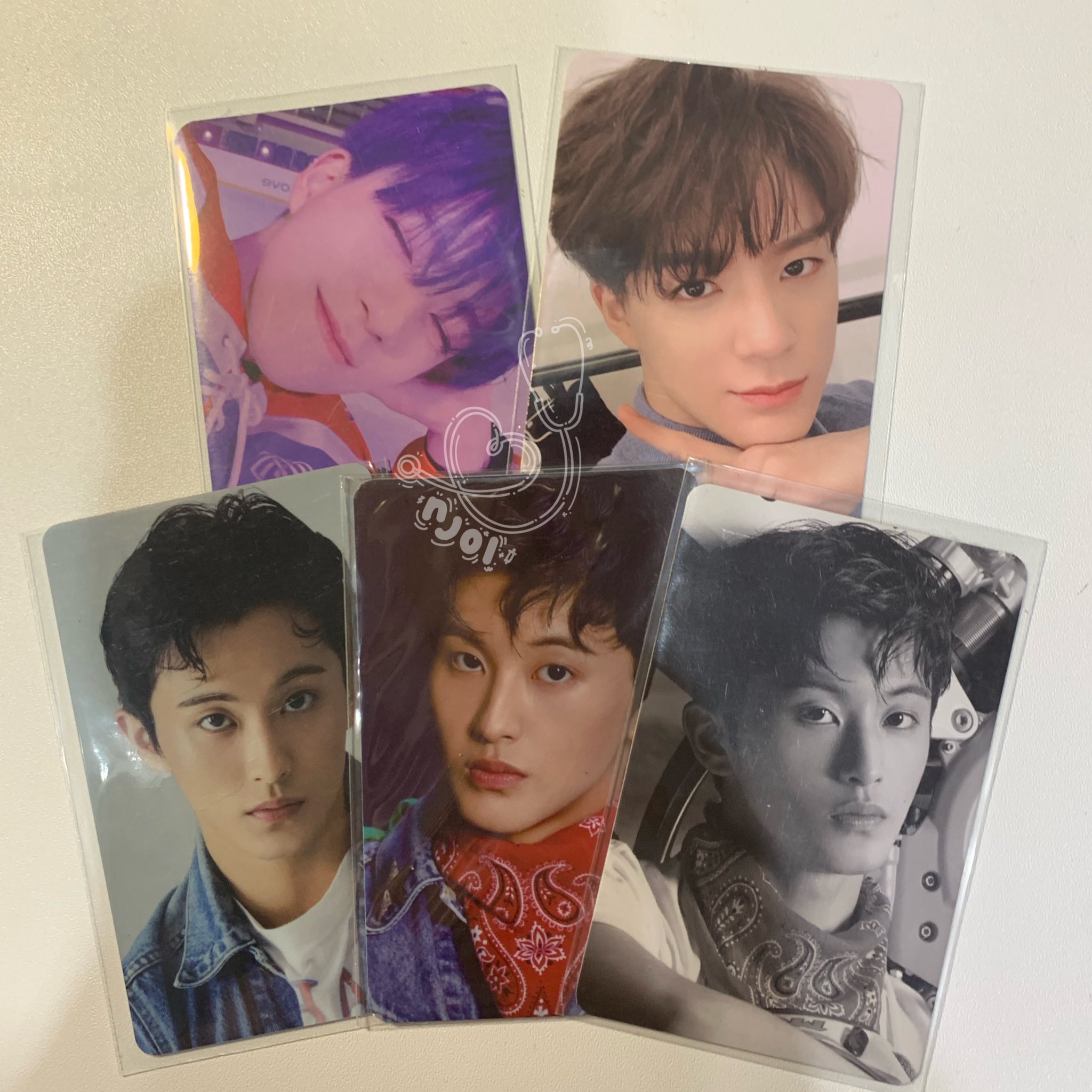 NCT SuperM マーク ポップアップ AirPods ケース トレカ NCT SuperM マーク ポップアップ AirPods ケース トレカ