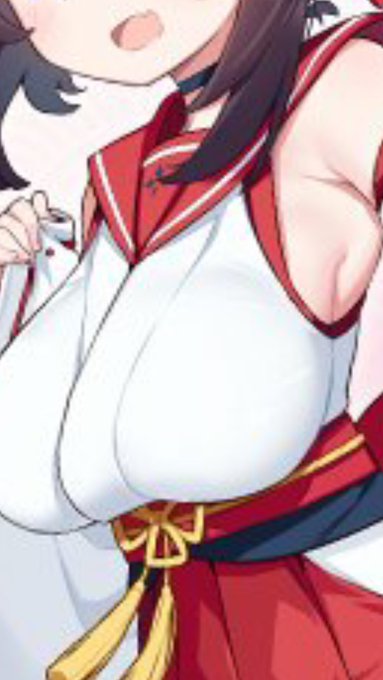 昼休み、カエデをずっと眺めてたらちんこ勃った 