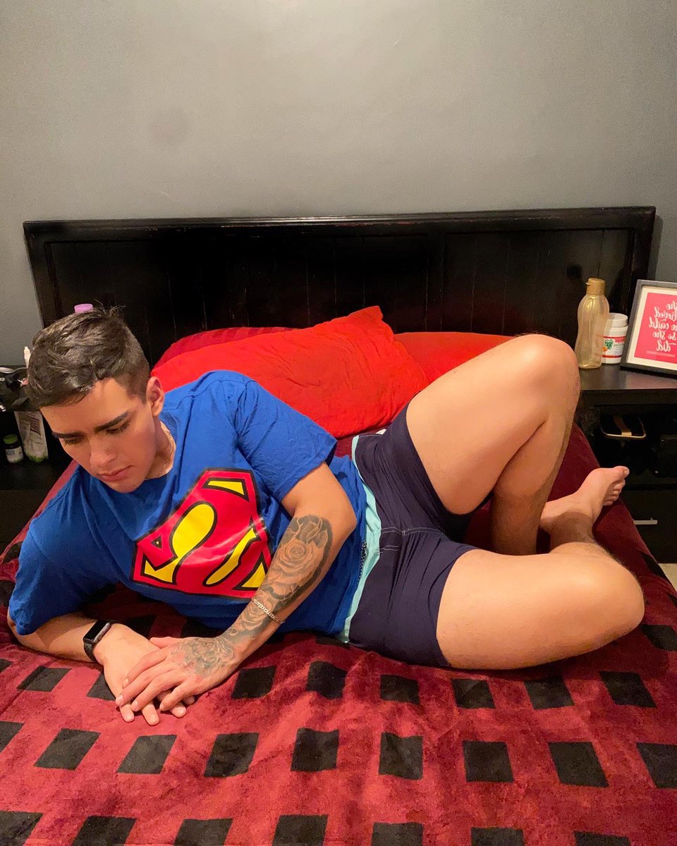 HecctorGiovani's tweet photo. Pensando en abrir only 🤗🔥 #gay #instagay #gayboy #spain #love #picoftheday #gayspain #instagood #boy #gayman #photooftheday #barcelona #travel #gayguy #gaymadrid #gayhot #instagram #summer #selfie #happy #gaymen #photography #beard #gaylove #gaylife #fashion #me #madrid https://t.co/li9vuAqFmp