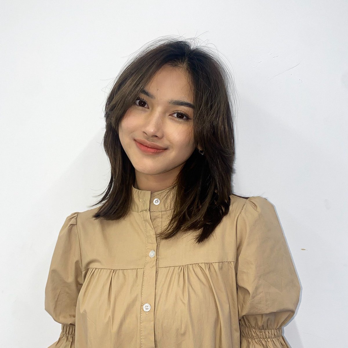 ShakiwaJasmine's tweet photo. Hi, aku Lea:) 
@Kejeffreyan https://t.co/HUk710FMyV