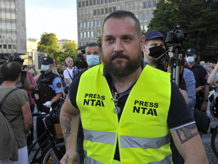 RevijaReporter tweet media