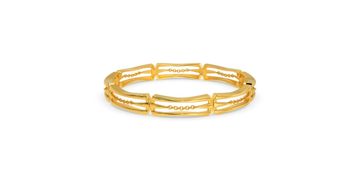 Melorra_com's tweet photo. #FridayRefresh - Introducing #NewCollection - 𝐓𝐡𝐞 𝐃𝐫𝐚𝐦𝐚𝐭𝐢𝐜 𝐅𝐫𝐢𝐧𝐠𝐞 𝐂𝐨𝐥𝐥𝐞𝐜𝐭𝐢𝐨𝐧

This season, tassels and long fringes exhibit are in! Inspired by the capering energy of the fringes, here's a range in gold &amp; diamonds: https://t.co/tKAesTAdiw

#Melorra https://t.co/vvv8MY073t