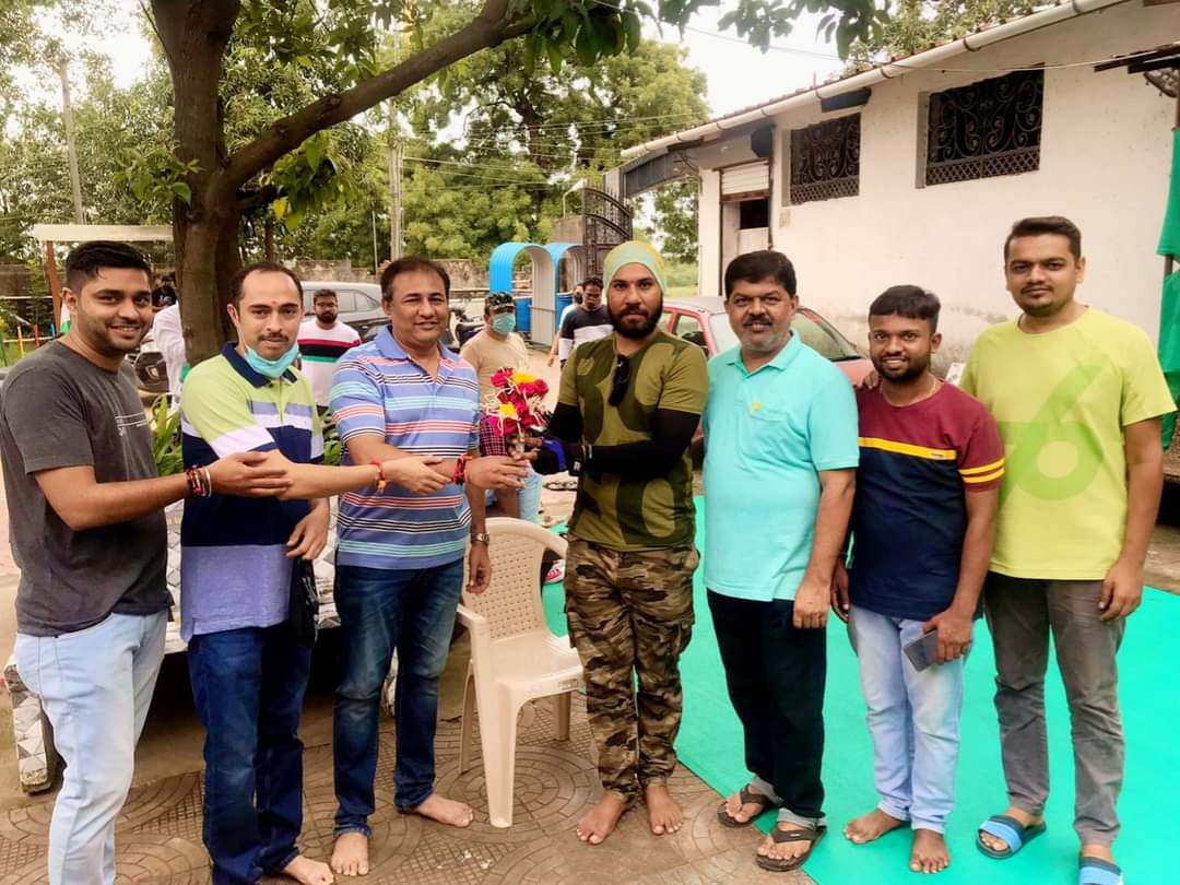 CyclistBrajesh's tweet photo. 🇮🇳नमस्ते भारत🇮🇳
इस युद्ध भूमि पर, तू अपनी विजयगाथा लिख।
जीतकर के ये जंग, तू बन जा वीर अमिट।
तू खुद सर्व समर्थ है, वीरता से जीने का हीं कुछ अर्थ है।
तू युद्ध कर – बस युद्ध।
🇮🇳🇮🇳🚴🚴🙏🙏
#cyclistbrajesh #motivation #hindi #plasticfree #plasticpollution #orgenic
@PMOIndia https://t.co/9ppYg5inF4