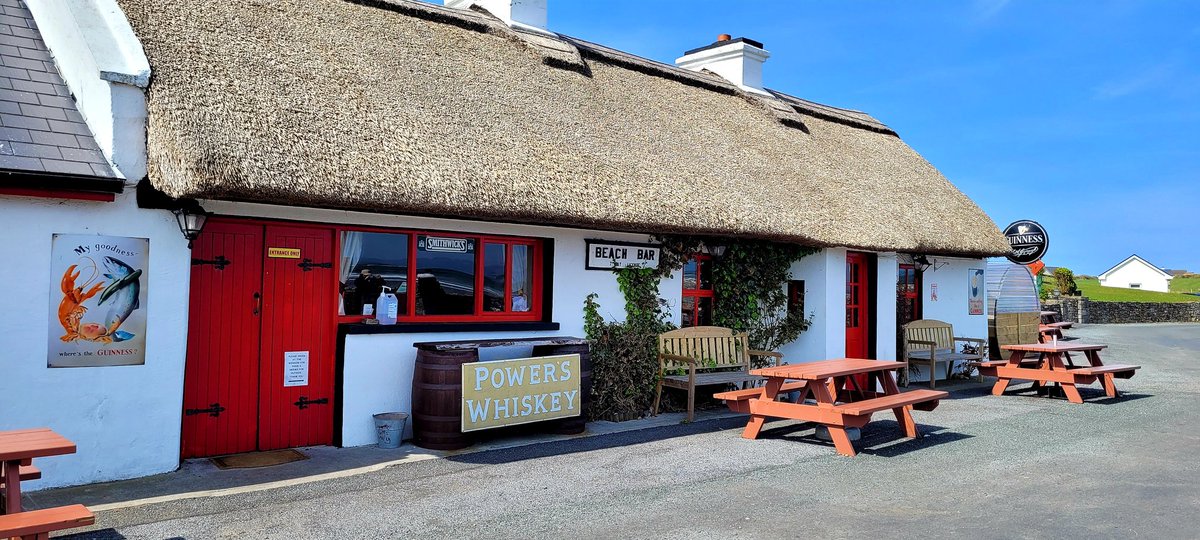 macgabhann31's tweet photo. Had to go to #ballina yesterday so I decided to do a coastal road trip back along the #WildAtlanticWay, which was worth every second. I ended up in #aughris head and #easky... (1of3) #lovesligo #sligo #mayo #RoadTrip https://t.co/5pyIUHGZZb