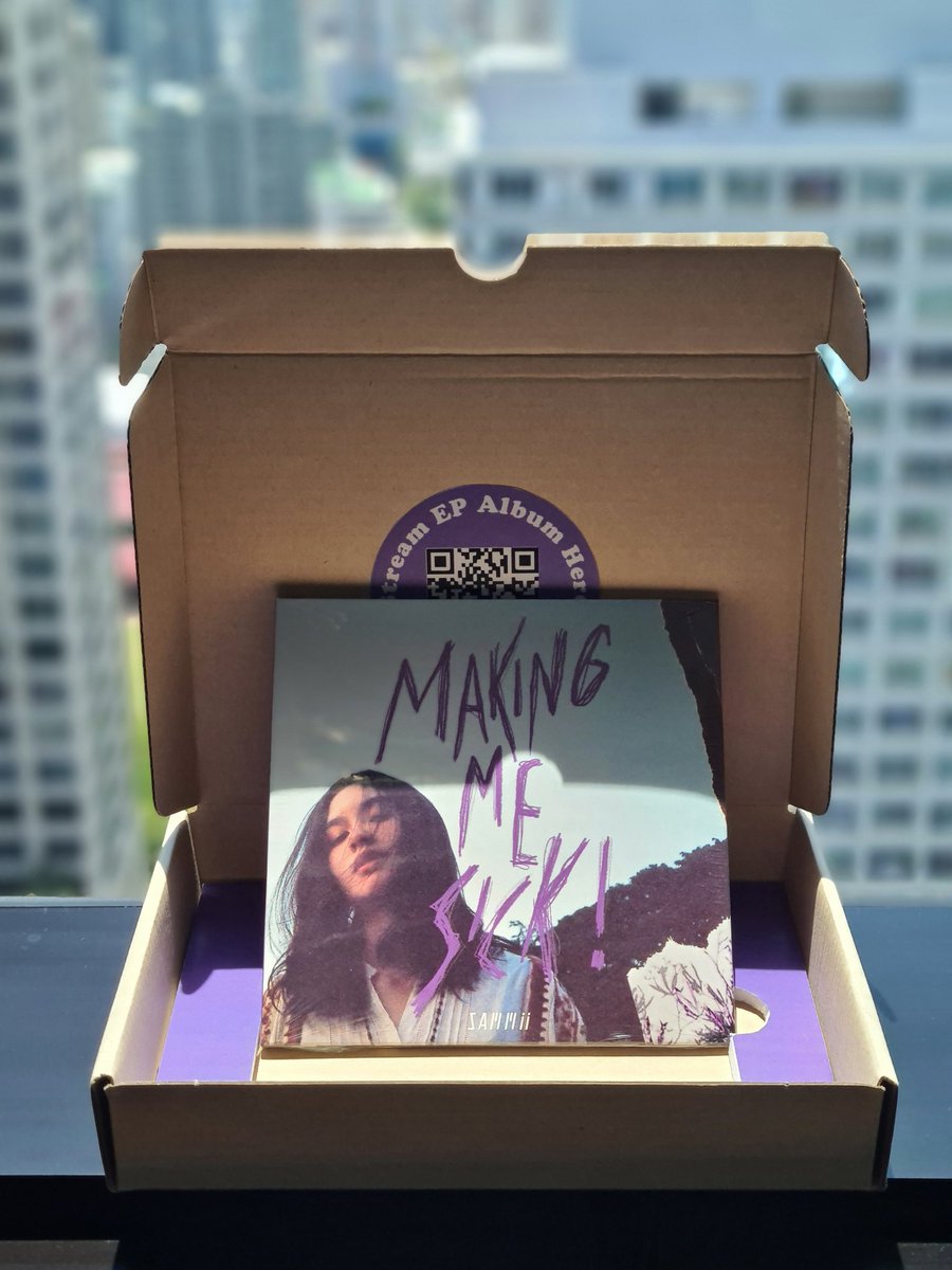 EFM_STATION's tweet photo. ขอบคุณ @UMusicThai ที่ส่ง อัลบั้ม #makingmesick! จาก #SAMMii มาให้ #EFM94 นะคะ
ที่สำคัญ! อย่าลืมขอเพลงจากอัลบั้มนี้เข้ามากันเยอะๆ นะคะ♥️ https://t.co/Uj1orNYHTZ