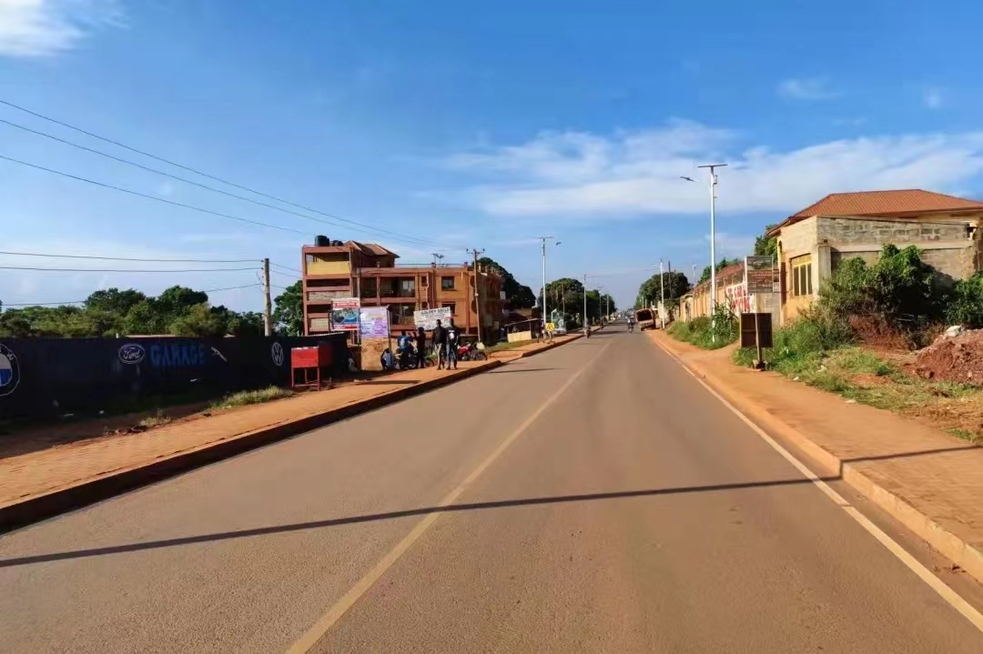 CSCEC_ES1201's tweet image. #InvestInOurPlanet、#WitnessHappiness、#CSCECInAction，During the construction of the project, pay attention to protect the surface environment and prevent soil erosion and loss. @CSCECNEWS、@EarthDay ，It&apos;s your turn!@CSCEC Algérie