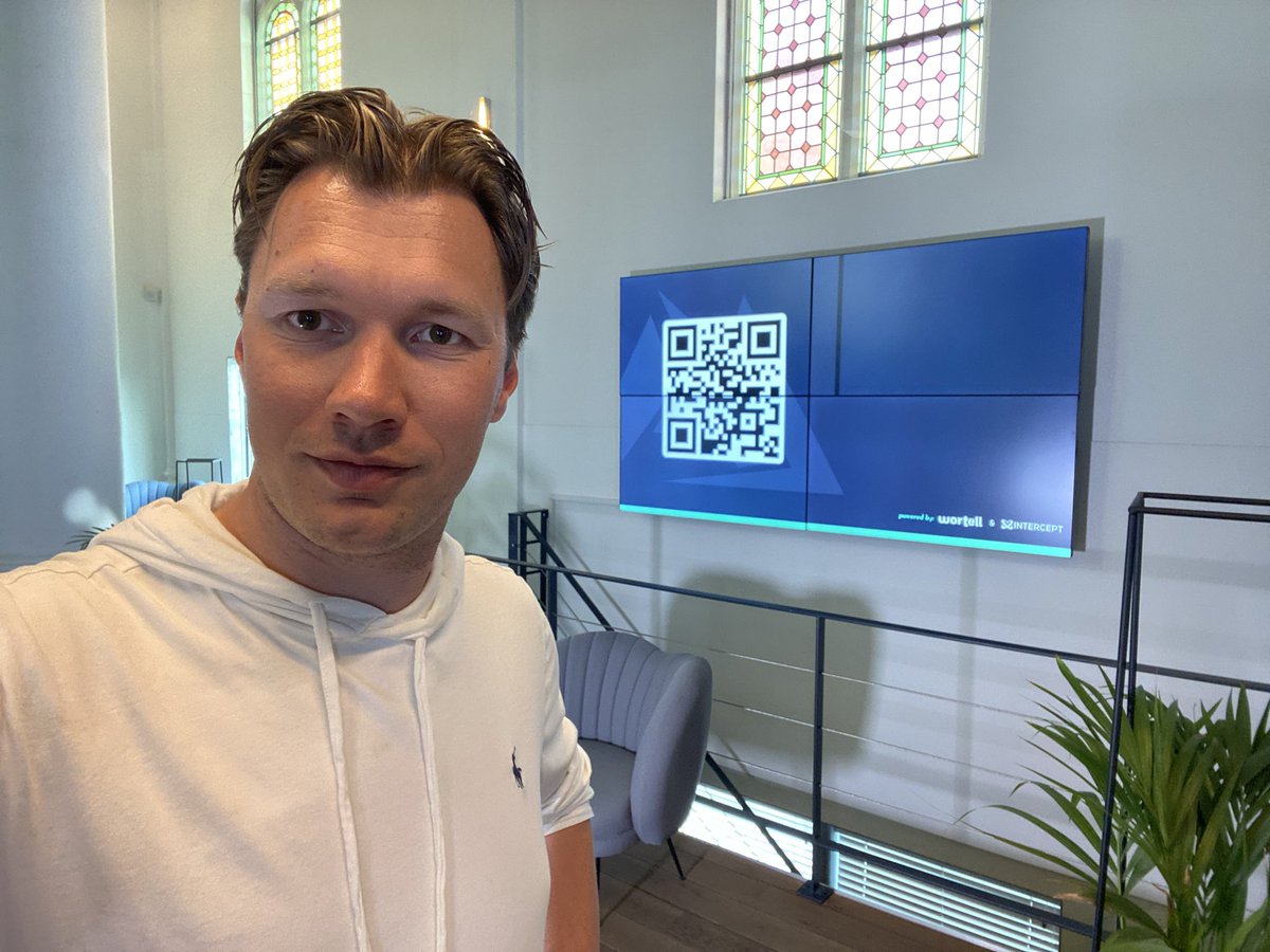 jeroenniesen's tweet photo. I really loved every bit of #AzureLive! We put together two amazing tracks and a cool behind the scenes stream.
Oh and that QR codeβ¦ it is scanned more than you probably would think π€
Thanks to everyone for watching! https://t.co/rNakW6ApAO