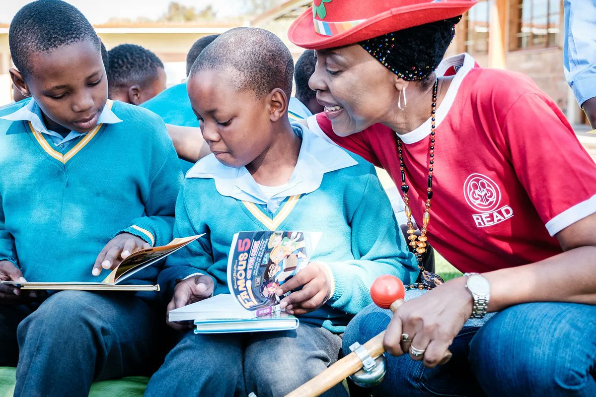 Tomorrow is World Book Day! In 2018, the READ Educational Trust Pop-Up Library marked World Book Day at Igogo Primary School in Soweto.  Be sure to grab your books tomorrow and pay homage to World Book Day!

#ReadEducationalTrust #PromoteLiteracy #LoveReading #SpreadTheLove