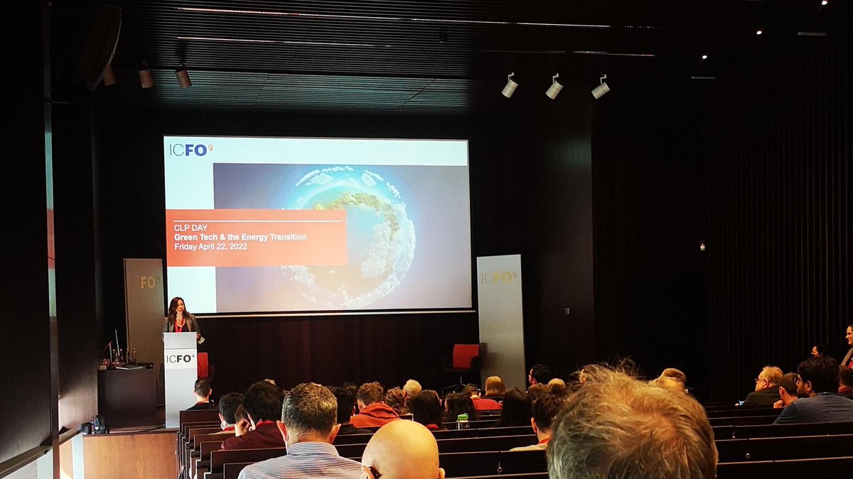 ICFOnians's tweet photo. Welcome everyone to #ICFOCLPDay !
Dr Silvia Carrasco, KTT Director at @ICFOnians, welcomes the audience to this year's CLP Day focused on Green Tech and the Energy Transition.
#EarthDay https://t.co/cGCojdSiqO