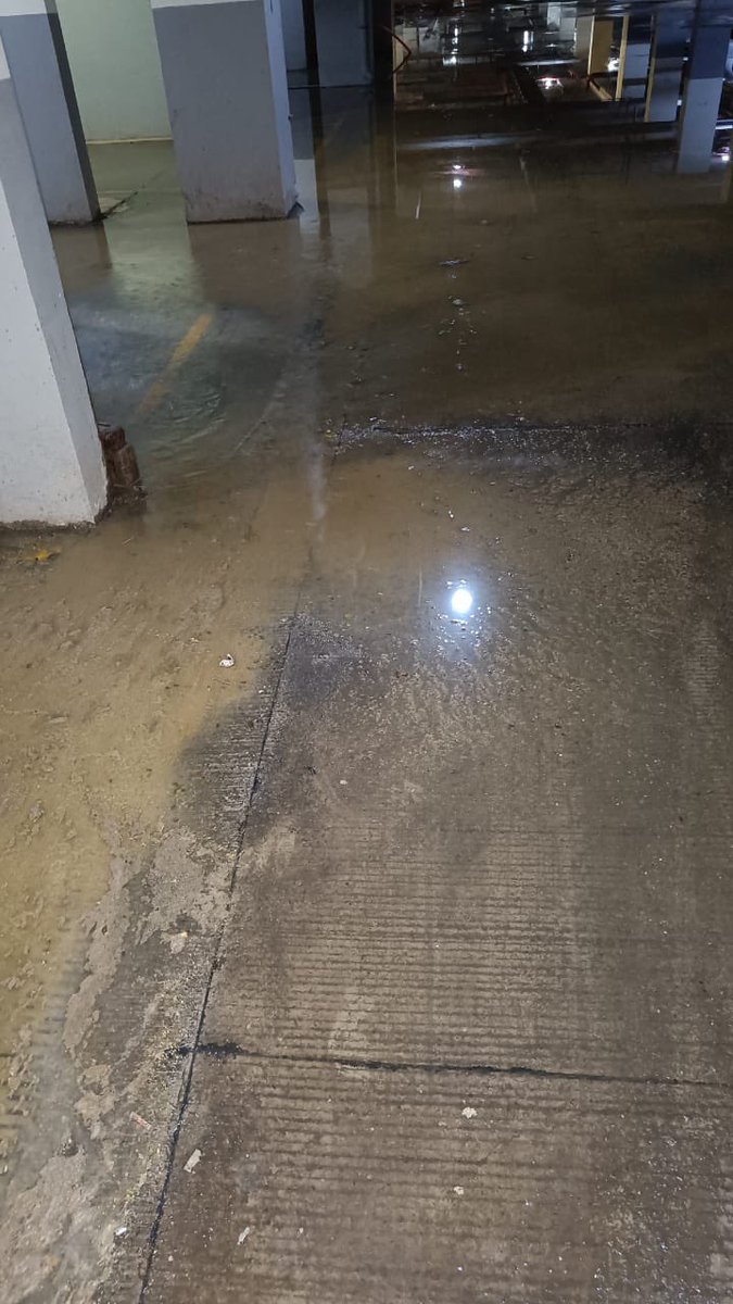 Sagar_Killekar's tweet photo. @life_spaces @anandmahindra Mahindra Lifespaces Antheia Pimpri Pune  project team is giving false promises and temporary solutions for the sewage treatment plant. https://t.co/7dST64LIBA