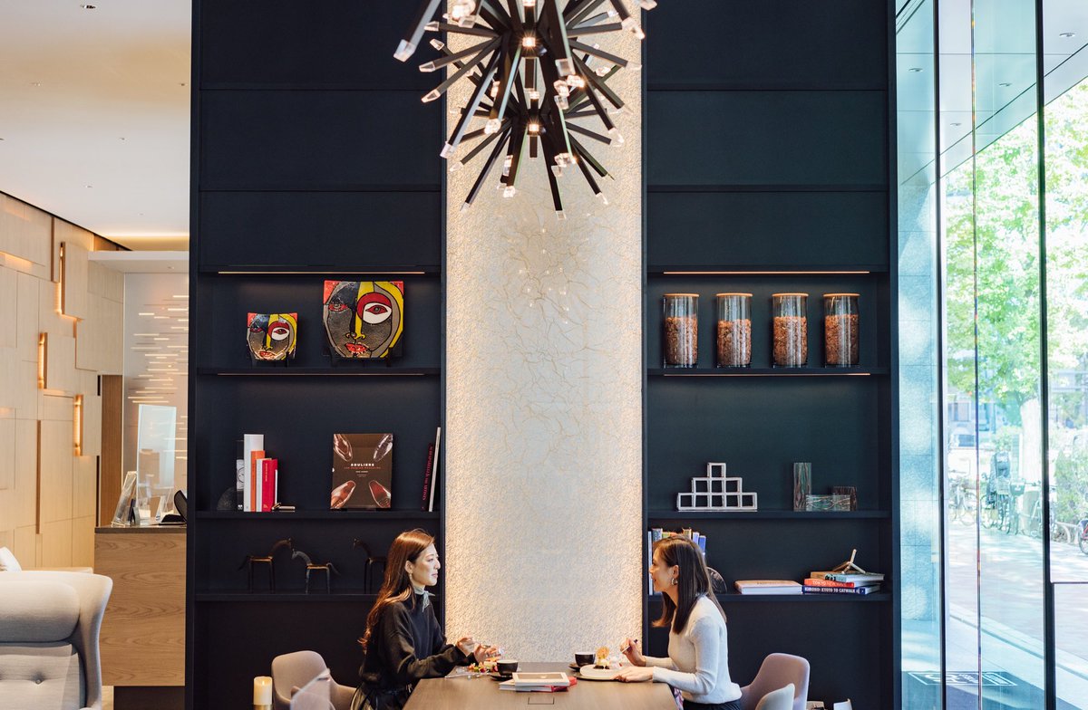 achotelginza's tweet photo. #ACKitchen にティータイムを気軽にお楽しみいただけるセットメニューが新登場☕️🌿

イノベーティブスイーツとコーヒー　2,783円（税・サ込）

AC Kitchen自慢のスイーツとオリジナルコーヒーのセットです！スイーツは季節感によって選べる種類が変わります😊💕 https://t.co/b6J5LwUf19
