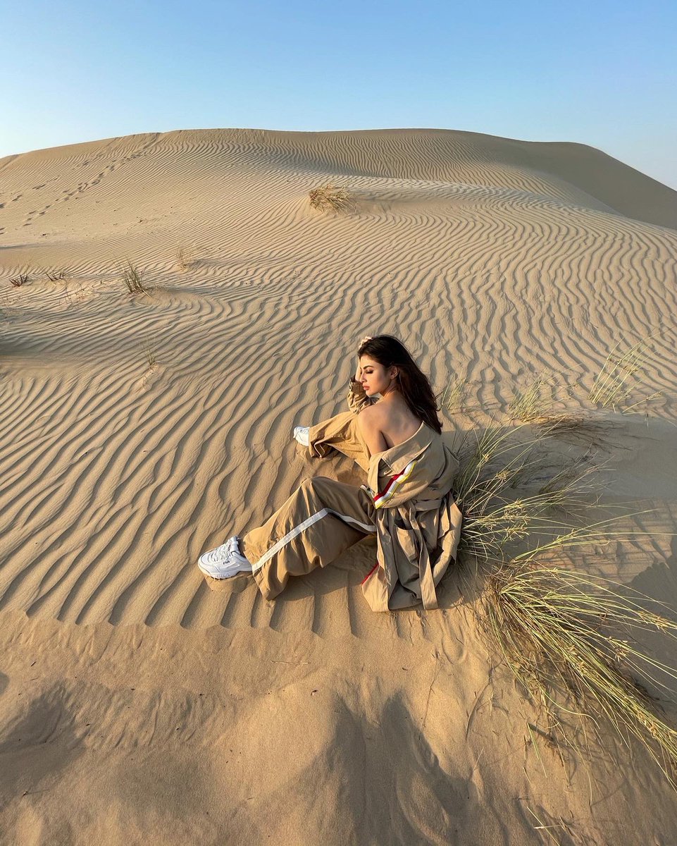 Roymouni's tweet photo. We come from Soil and every life thrives on soil let's come together to save our soil on this Earth day!

#MyConnectwithSoil @SadhguruJV @cpsavesoil https://t.co/Dn20O06UTJ