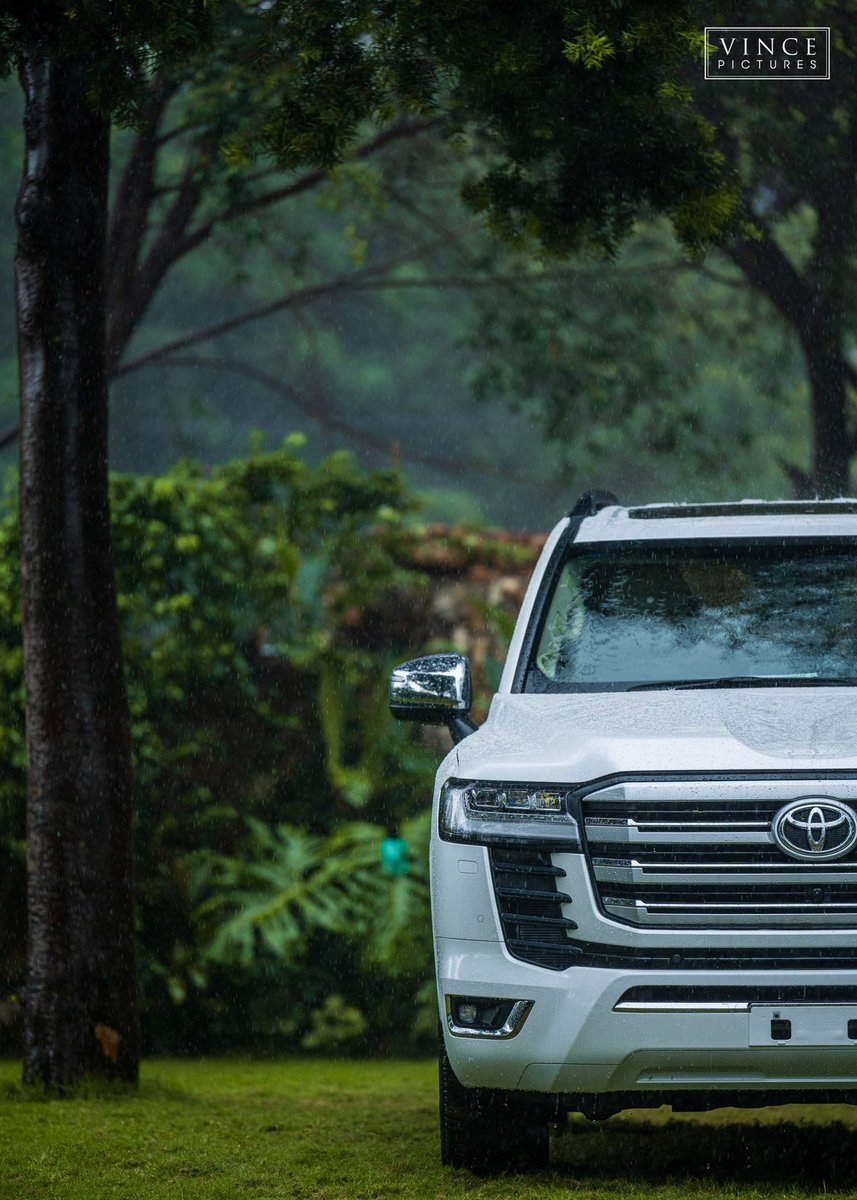 SangKip4's tweet image. On 2 Dec 2021 @Toyota_Kenya Added up  LC300 to Toyota Kenya family  The journey began of landcruiser began with BJ series and cemented the lagacy with the 80 &amp;amp; 90 series. 
#NamesHavePower #ToyotaKenyaExperience #LC300 

📷 @VinceChepkwony