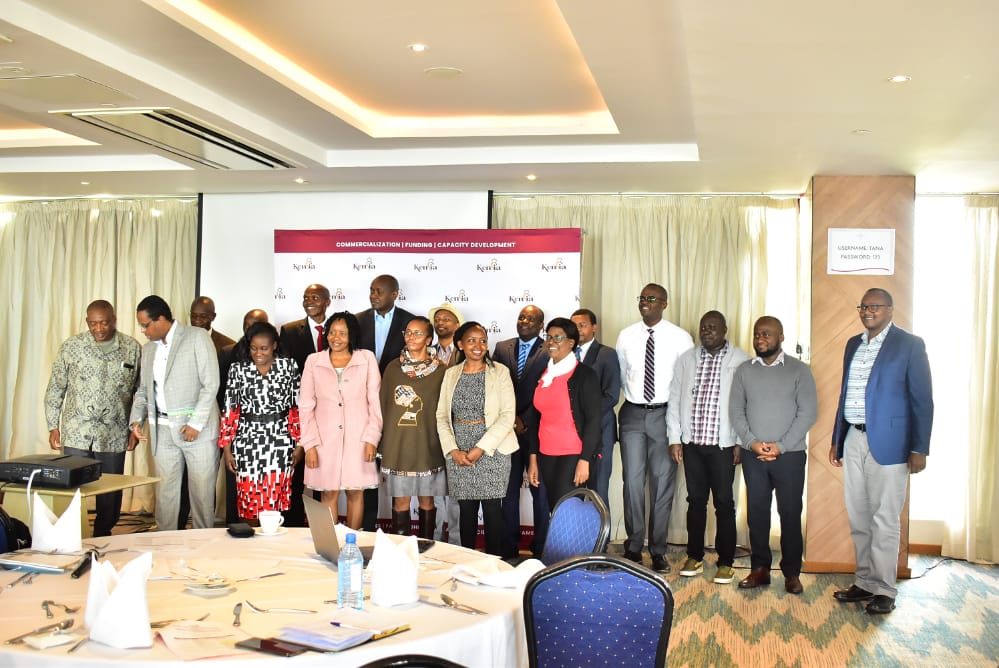 apondig's tweet photo. R2C is an action-oriented training and coaching program that will provide researchers and faculty the needed tools to commercialize as well as connecting them with potential customers and investors. #KenyaR2CLaunch @KenyattaUni @KENIAupdates @UKinKenya https://t.co/XGJ2WRoS1z