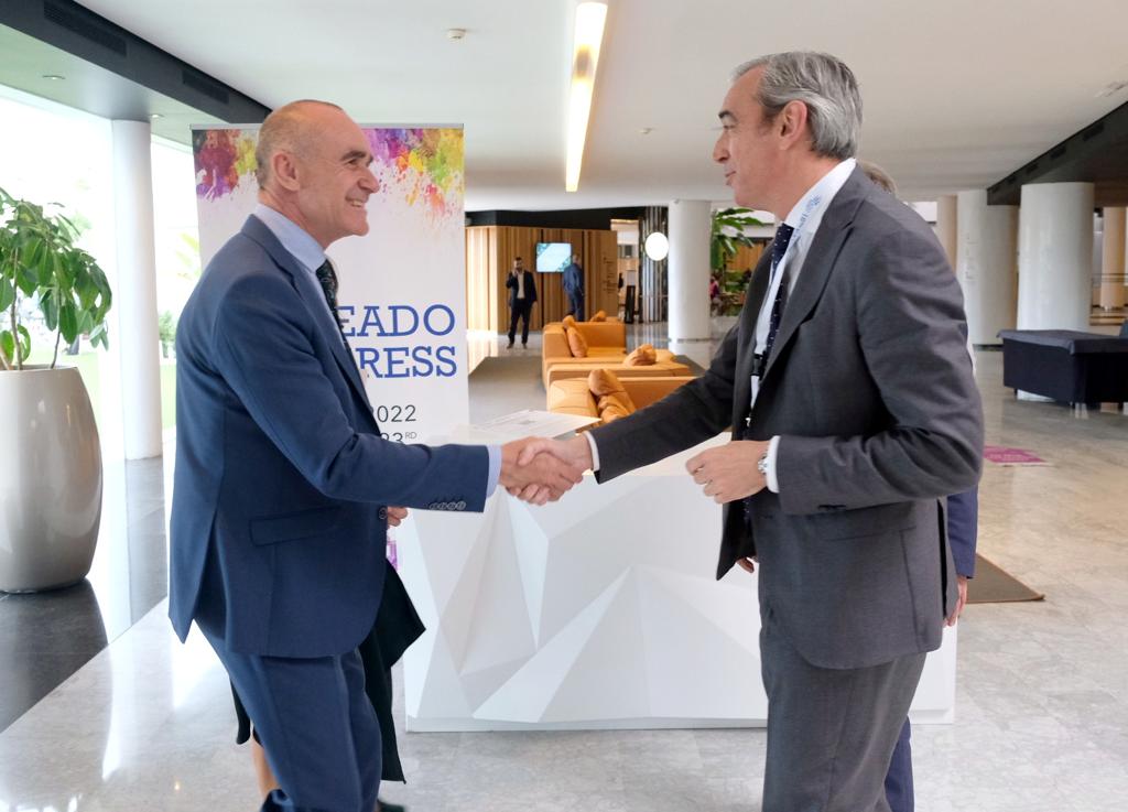 Antonio Muñoz tweet media