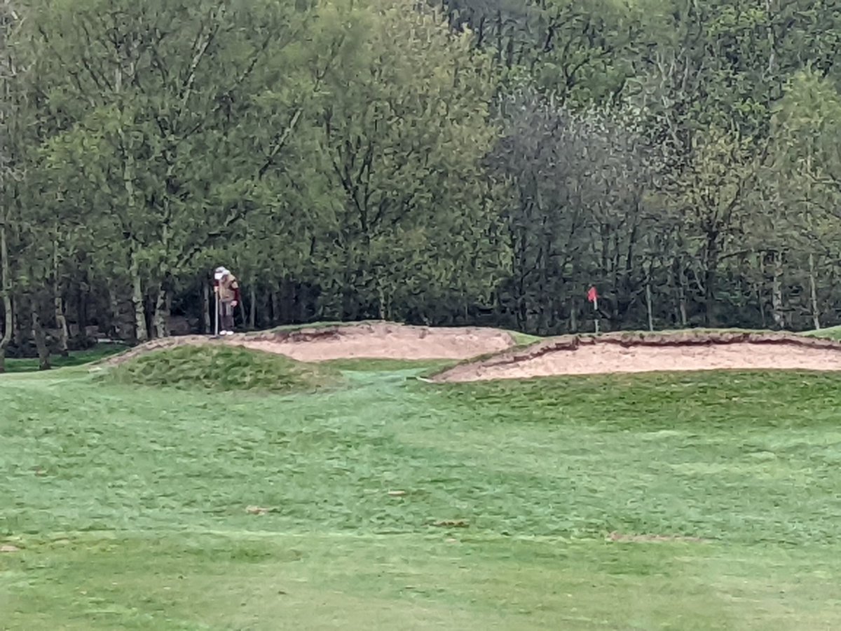 LickeyHillsGolf's tweet photo. Morning all greens getting a little drink this morning
Course open
Buggies available
Tee times available
Over 60s less than £13 for 18 holes 🏌️🏌️⛳⛳👍👍
#golf #seniors #sixtyplus #golfmates #bargain https://t.co/4jeoDjnssM