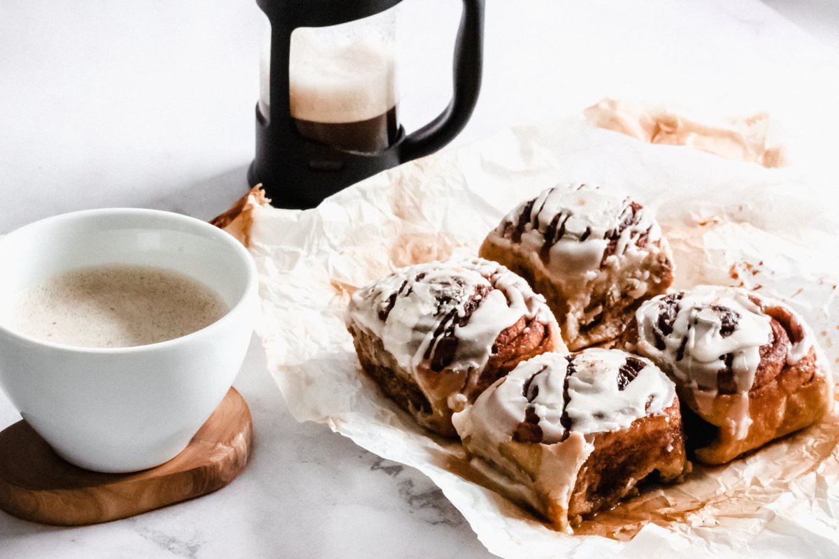 Coffee &amp; Yola Artisan cinnamon buns - Happy weekend everybody 
yolabakery.ie
#eatwexford #shoplocal #wexfordfoodfamily