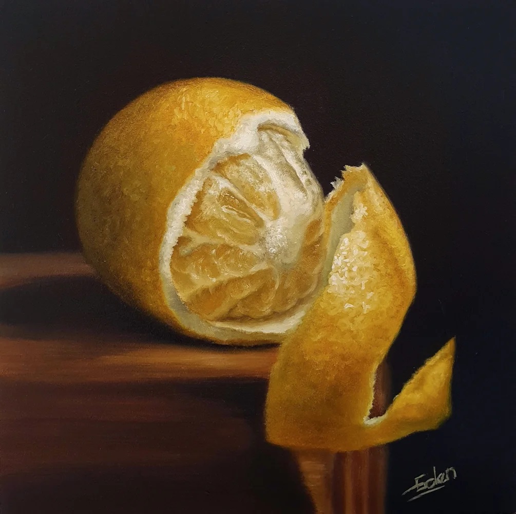 This tiny (14x14cm) still life #oilpainting by <a href="/EdenPortraits/">Sarah Eden Portraits</a> has real ap-peel doesn't it? 'Lemon Twist II' is the latest in Sarah's gallery of still lifes - see more here bit.ly/3O7MQOQ