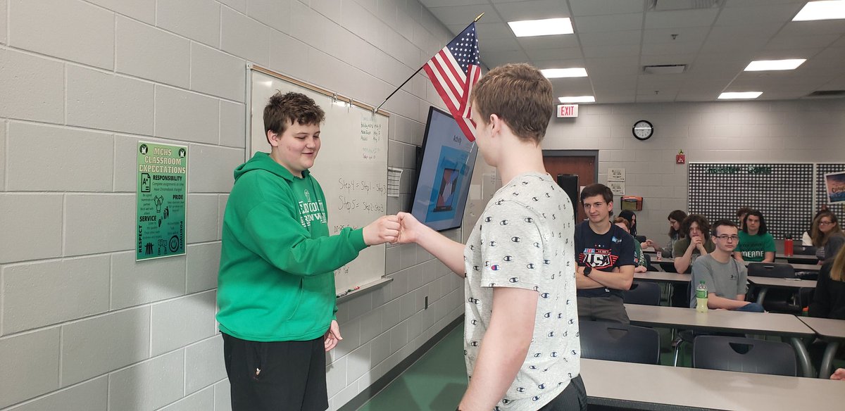AshleyC84665868's tweet photo. The class learned about network handshakes and protocols today by creating their own handshakes. https://t.co/dL4rs00Kpp