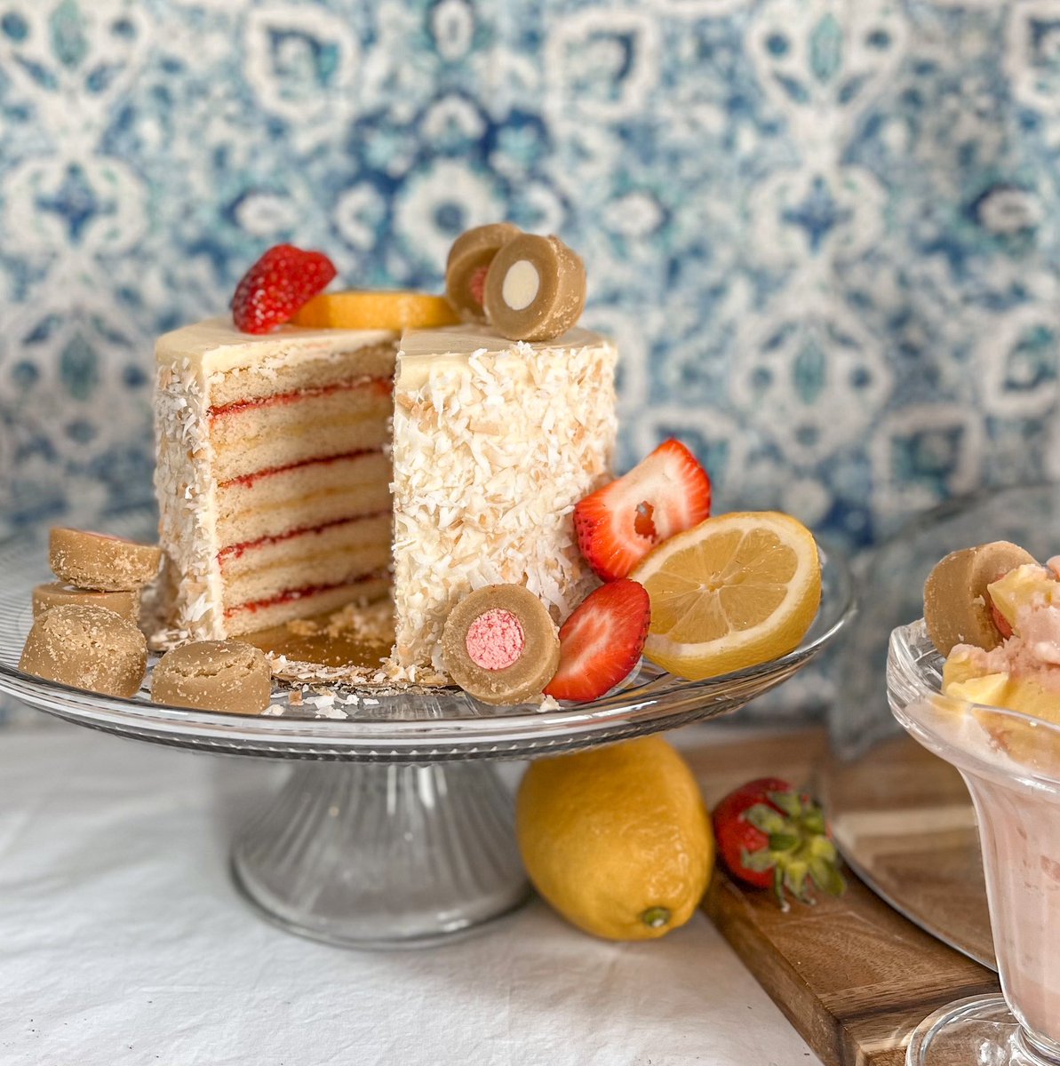 The perfect Mother’s Day gift for lovely mothers everywhere 💛

Order our Strawberry Lemon Coconut cake now at smithislandcake.com

#smithislandcake #mothersday #cakedelivered #icecreamdelivered #strawberrycake #strawberrylemoncoconutcake