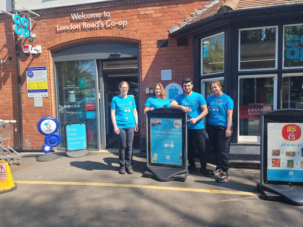 YanelaJackson's tweet photo. Great week 🙌  1 C&amp;C southword Market place , 1 Deliveroo Peterborough Hampton park ,  2 online Grocery London Rd &amp; Thurnby  launches and manage to  meet @DBarrass81 to talk about online💥👍 @jonabottomley @C1____conway @degsy666 @benbennett84 @simondryell @MarkWal80246378 https://t.co/knpnNMZzCg