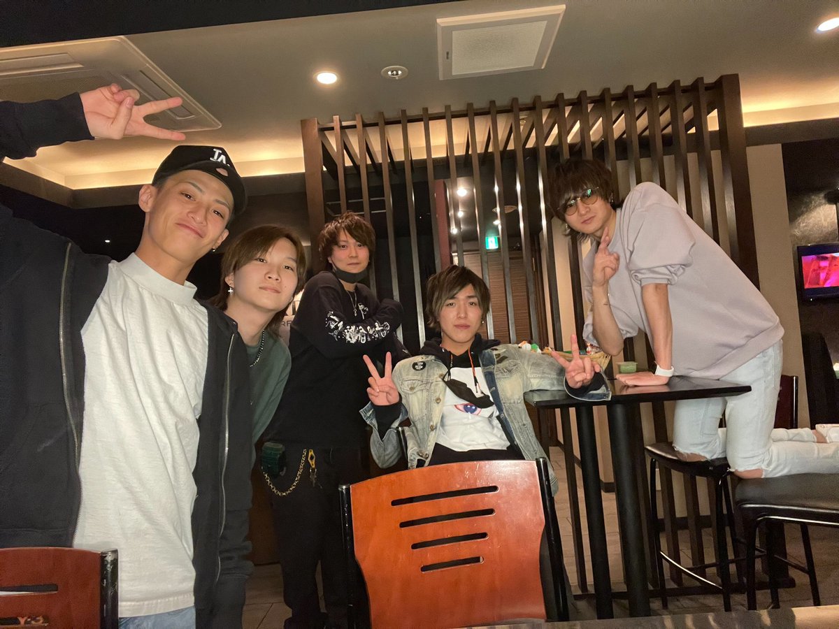 riiya0304 tweet picture