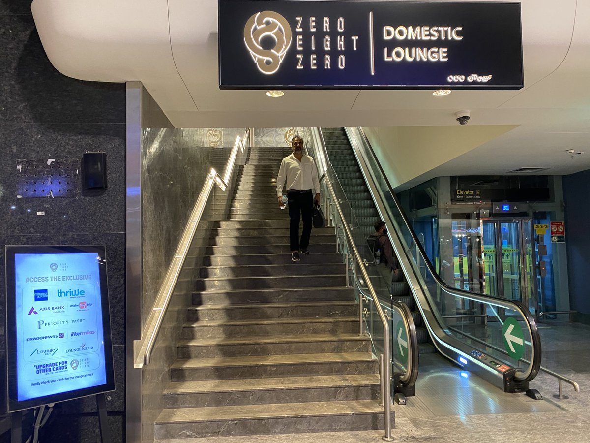 LiveFromALounge's tweet photo. 080 Lounge Bangalore: Exceeds all expectations : https://t.co/9zw31YjgbZ #AirportLounges #BangaloreAirport #LoungeReview #LoungeReviews #TripReports by Ajay https://t.co/ZQMmPIut0j