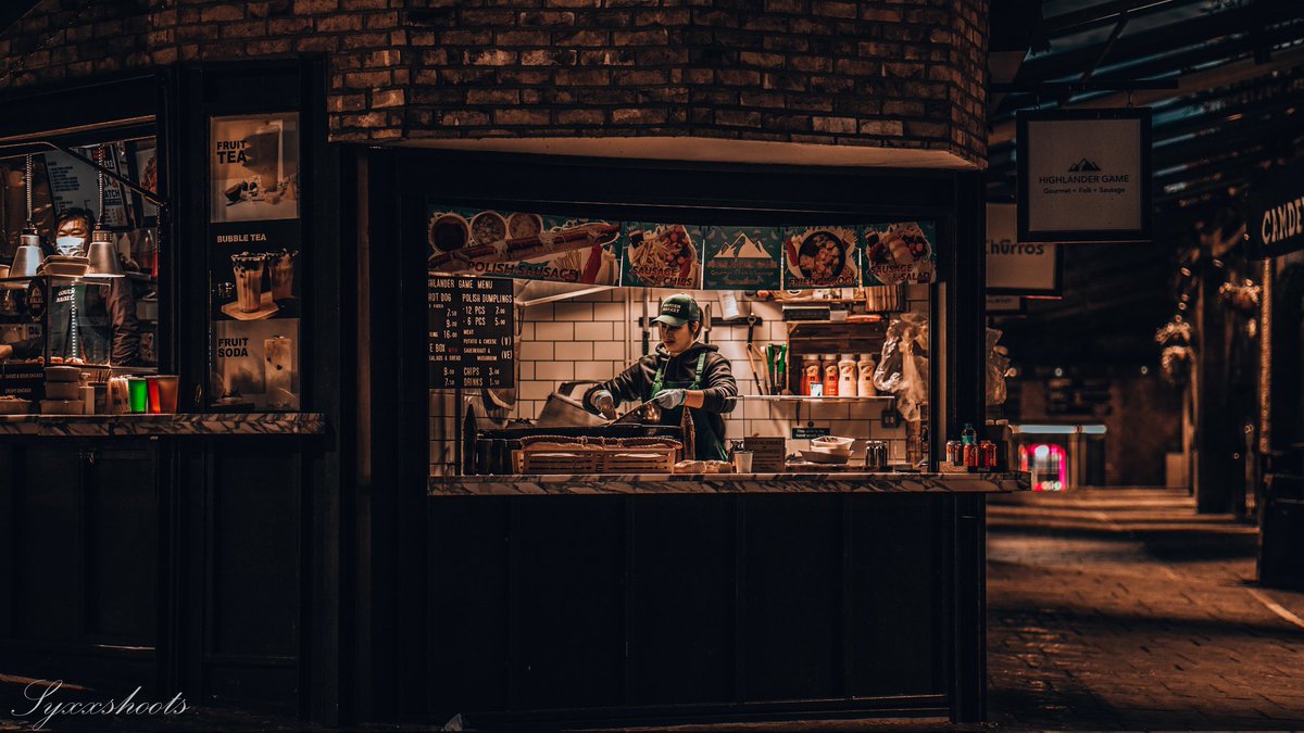 Syxxshoots's tweet photo. Polish cuisine in Camden .....

#canoneosr
#85mm
#lightroom 
#streetphotography 
#camden https://t.co/AONmqpVcE0