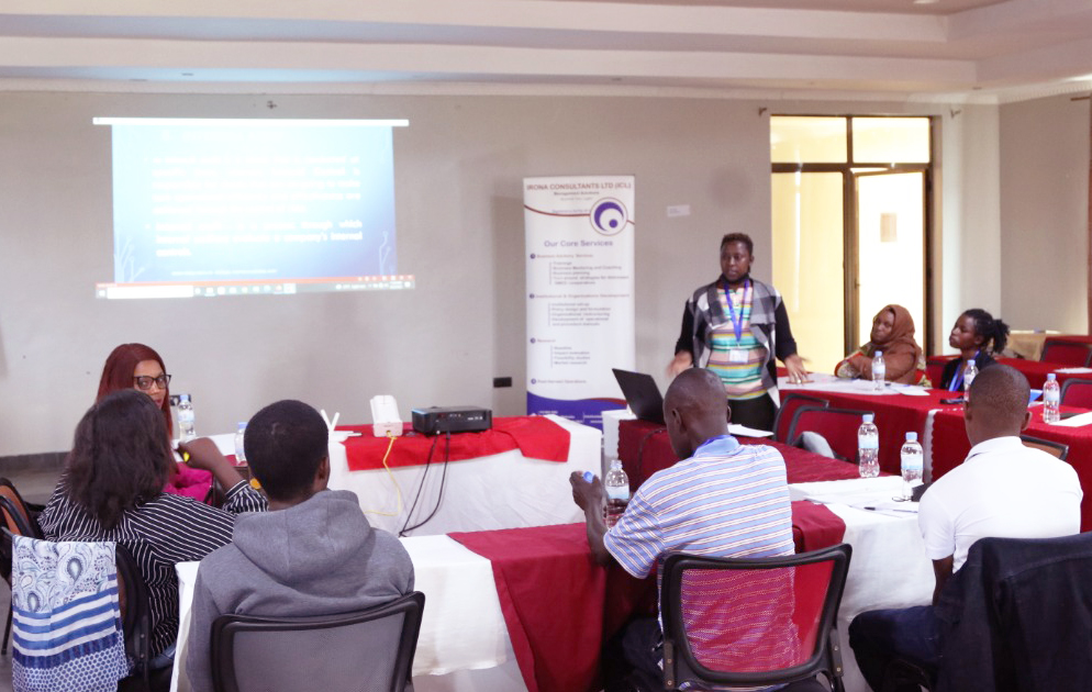 EnabelinRwanda's tweet photo. The gained skills will help the participants to prepare bankable business plans which will enable them to acquire support through #AccesstoFinance and #AccesstoTechnology facilities financed by Enabel through @RwandaIndustry and @BRDbank. https://t.co/1IIF2RGPz9