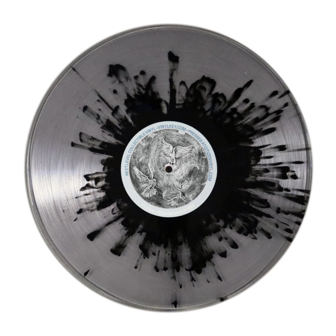zachwhit39's tweet photo. Music NFTs merged with Vinyl is the innovation of 2022 🔥😎 Don’t get left behind. #NFTCommumity https://t.co/kn0SCaPxsF